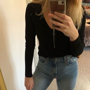 H&M black long sleeve with zipper